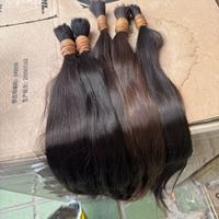 Cheveux humains vierges bruts non traités en vrac, cheveux humains lisses et soyeux avec cuticules alignées pour le tressage