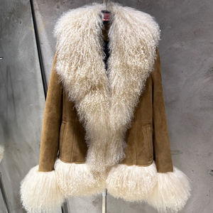 Manteau d'hiver en cuir suédé véritable avec col en fourrure de Mongolie pour femmes, vestes en suédine avec garniture en fourrure - Product Image 1