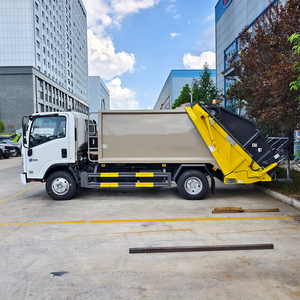 Camion compacteur de déchets diesel ISUZU KV100 7000L neuf, manuel, haute qualité, norme Euro 3, à vendre - Product Image 3