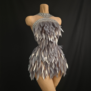 Novance Y5482 Produtos Mais Vendidos Vestidos de <span class=keywords><strong>Cocktail</strong></span> Elegantes em Cinza com Lantejoulas em Forma de Folha Vestido Formal Sem Mangas com Strass - Product Image 4