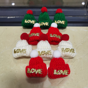 Mini chapeau tricoté <span class=keywords><strong>de</strong></span> noël noël nouvel an mignon créatif doigt chapeau pendentif bricolage décoration cadeau - Product Image 3
