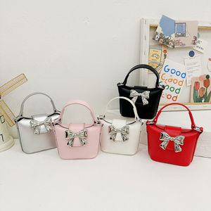 กระเป๋าเด็กมีโบว์สะพายไหล่เดียวใต้วงแขนกระเป๋าสตางค์มือถือขนาดเล็ก - Product Image 2