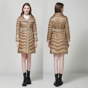 Fournisseur chinois Manteau bouffant extrêmement chaud pour femmes 900 Fill Power Veste en duvet d'oie pour une température inférieure à zéro - Product Image 2