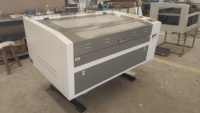 Découpeuse en acier de laser de CO2 en métal facile de l'installation 100w pour l'industrie