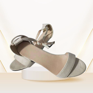 Nuevas sandalias de un solo cinturón de verano para mujer, los estudiantes pueden usar tacones gruesos, zapatos de mujer de tacón bajo estilo Hada Romana - Product Image 3