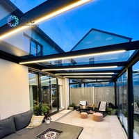 Pergola en aluminium personnalisable, gazebo, arche, matériau PVC, fonctionnalités électriques, cadre thermolaqué, application en extérieur, écran nature