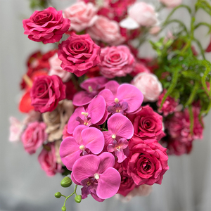 Boule de fleurs <span class=keywords><strong>artificielle</strong></span> de <span class=keywords><strong>grande</strong></span> taille en Bourgogne, avec de grandes orchidées roses et des roses, pour la décoration d'événements de mariage - Product Image 3