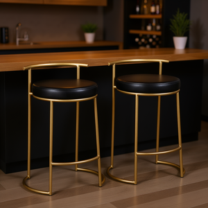 Ensemble de 2 tabourets de bar Fuji 26 Round, en métal doré et simili cuir noir, hauteur fixe, design contemporain - Product Image 2