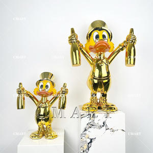 Statue de Donald Duck et Scrooge McDuck en Or Chromé avec Sacs d'Argent et Deux Flacons de Champagne, Petite Taille, Sculpture Pop Art - Product Image 1