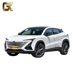 Autos Usados en Oferta, <span class=keywords><strong>Changan</strong></span> <span class=keywords><strong>UNI</strong></span>-<span class=keywords><strong>T</strong></span> SUV, Interior Claro, Alto Rendimiento, Turbo Automático, Volante a la Izquierda, Asientos de Cuero, R16, China - Product Image 1