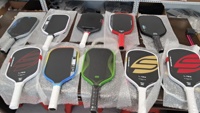 Raquette de pickleball professionnelle de style identique à celui des grandes marques, 5e génération, en fibre de carbone T700 pressée à chaud avec protection de bord en TPU 16 mm