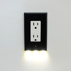 Artículos Populares: Enchufe de Pared de Color Blanco Estándar Americano con Luz Nocturna Inteligente de Encendido/Apagado - Product Image 2