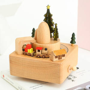 Boîte à musique en bois personnalisée unique pour bébé, jouet rotatif à remonter, pour anniversaire et Noël, vente en gros - Product Image 4