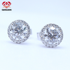 Pendientes de Plata de Ley 925 con Moissanita VVS, Corte Radiante Esmeralda de 1 Quilate, con Certificado GRA - Product Image 1