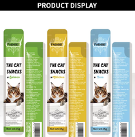 Barres de friandises crémeuses pour chats, saveurs saumon, poulet, thon, pâte nutritive pour chatons, sans additifs, 15g, vente en gros transfrontalière