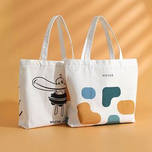 Sac fourre-tout en toile de coton imprimé sur mesure, petites et grandes tailles, avec logo personnalisé pour cadeaux - Product Image 2