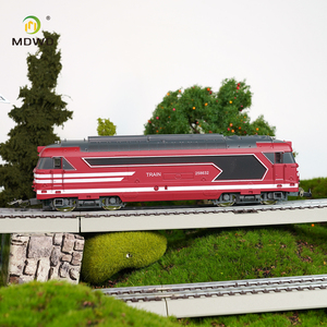 Modèle de <span class=keywords><strong>train</strong></span> à l'échelle <span class=keywords><strong>HO</strong></span> de haute qualité, locomotive diesel à alimentation 12V, modèles de trains à l'échelle pour maquettes de chemins de fer - Product Image 4