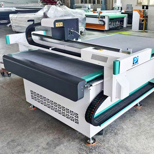 Cutter à lame oscillante industriel pour la découpe de haute précision du carton et du papier - Product Image 3