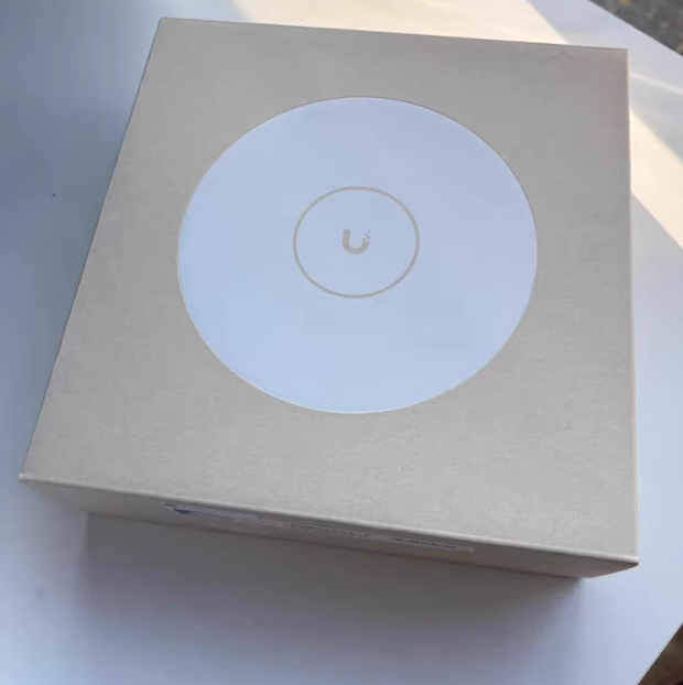 Ubiquiti UniFi U7-Pro-XG Tri-Band WiFi 7 Access Point 10G PoE++ 6 Spatial Streams Enterprise AP