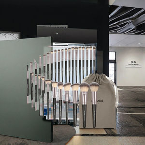 Set de <span class=keywords><strong>Brochas</strong></span> de Maquillaje Profesionales <span class=keywords><strong>MAANGE</strong></span>, de Primera Calidad, Marca Privada, Color Champán, para Rostro, Material de Nailon - Product Image 3