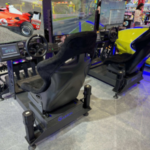 Cockpit de simulation de course Pengxing 4DOF avec plateforme de mouvement à cadre en aluminium et pavé tactile - Product Image 4