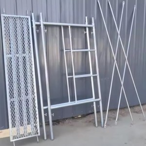 Équipement d'échafaudage multifonctionnel pour les travaux de construction, d'entretien et de décoration - Product Image 1