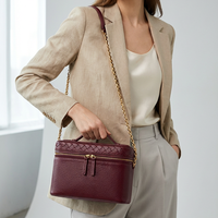 Trousse de Maquillage Matelassée en Cuir Véritable avec Fermeture Éclair Dorée, Organisateur Cosmétique de Luxe, Pochette de Voyage, Option Logo Personnalisé