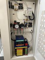 Centre d'usinage automatique à haute précision UYANG Heavy Metal 3 axes vertical CNC Vmc1270 Contrôle GSK BT40 BT50
