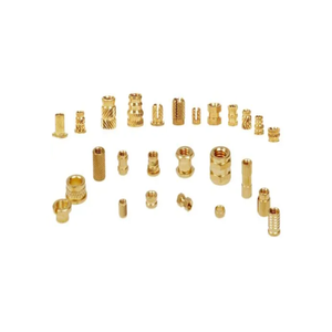 Inserto de latón moleteado o acanalado para un fijado seguro con tornillos - Product Image 6