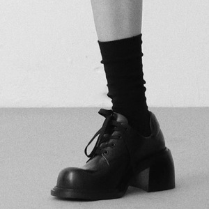 2024 belles femmes dernières filles chaussures d'école gros orteil <span class=keywords><strong>talon</strong></span> épais haute qualité en cuir véritable chaussures à lacets derby chaussures mocassins - Product Image 4
