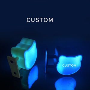 Autocollant magnétique personnalisé pour mini réfrigérateur Boîte à lumière Logo personnalisé Autocollant magnétique pour réfrigérateur Cadeau personnalisé - Product Image 3