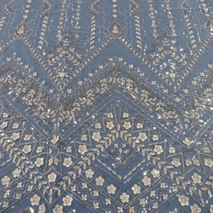 डीलक्स बेडेड लेजर फूलों की शादी फीता कपड़े नए थोक ब्राइडल घूंघट कपड़ा - Product Image 1