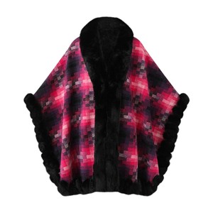 <b>Women</b> Chic Checkered Warm <b>Cloak</b> Faux Fur Trim Sleeveless Shawl Casual Open Front Cape for Vacation Travel Party - Product Image 3