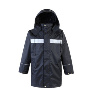 Poncho imperméable haute visibilité en tissu de sécurité avec coutures soudées en polyester pour femmes et hommes, vêtements de pluie foncés - Product Image 1