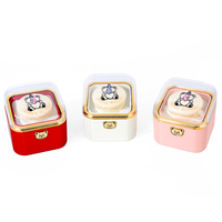 Romantischer drehbarer Ring-Kerzenlicht-Überraschungs-Valentinstagsgeschenkbox mit Samtfutter, Bärenkuchen-Schmuckorganizer, Liebe