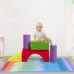 Castillo de patio interior de diseño moderno para niños pequeños Sofá modular travieso suave para el hogar para sala de estar y baño - Product Image 1