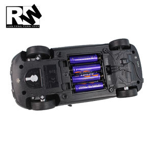 Nouvelle voiture télécommandée <span class=keywords><strong>Fiat</strong></span> modèle 1/18 à grande vitesse RW JFY 2026 avec EN71 - Product Image 3