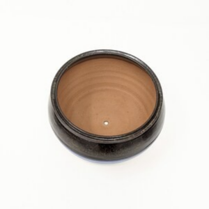 <span class=keywords><strong>Poterie</strong></span> en céramique noire élégante avec bandes bleues frappantes, idéale pour la plantation ou l'utilisation décorative. Améliorez votre décoration intérieure-Achetez maintenant - Product Image 3