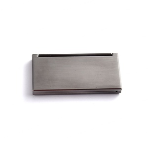 Espejo Portátil Con Práctico Peine Y Logotipo Personalizado En Oferta - Product Image 3