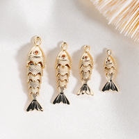 Breloque en cuivre en forme de poisson pour femme, faible MOQ, anti-ternissement, résistante à l'humidité, pour la fabrication de colliers et bracelets
