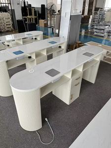 Mesa de Manicura Moderna Blanca para Salón de Belleza con Cajones de Almacenamiento, Doble Estación de Trabajo, Muebles de Belleza - Product Image 3