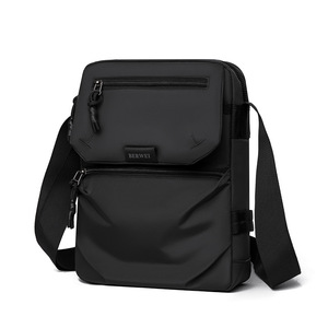 OEM New Vertical Large Capacity Crossbody Bag Men's Simple Fashion Nylon Outdoor <b>Chest</b> Bag - Product Image 2