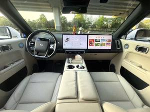 รถยนต์มือสองปี 2023 Li Auto L7 SUV ห้าที่นั่ง พวงมาลัยซ้าย เกียร์อัตโนมัติ ยาง R20 ภายในสีเข้ม มาตรฐานไอเสีย L7 Vi - Product Image 3