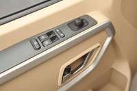 Mini-fourgonnette de luxe neuve 2024 pour entreprises/passagers, diesel, 15 places, en vente