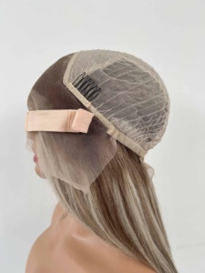 Parrucca Frontale in Pizzo Trasparente con <span class=keywords><strong>Capelli</strong></span> Europei Peruviani, <span class=keywords><strong>Colore</strong></span> Marrone con Meches, Lisci e Allineati alla Cuticola - Product Image 3