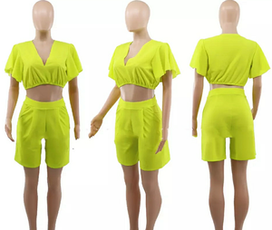 STOCK 8 couleurs jogger <span class=keywords><strong>de</strong></span> sport pour femmes couleur unie à volants recadrée col en V cordon Shorts gilet décontracté deux pièces dames ensemble - Product Image 2