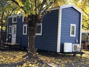 Tumbleweed Farallon Tiny House sur roues améliorée LIVRAISON GRATUITE À TOUTES LES PERSONNES - Product Image 1
