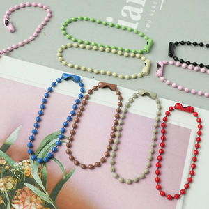 Cadena de hierro con cuentas de colores, accesorios hechos a mano para bolsos, joyería, llaves y ropa. - Product Image 1