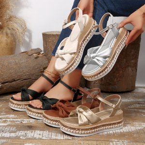 Tendance mode estivale : Sandales plates sexy à plateforme pour femme, bout ouvert, dessus en PU, semelle en caoutchouc, fermeture à bride et boucle - Product Image 1