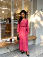 Robe en mousseline de haute qualité pour femme, simple, respirante, coupe classique, design arabe islamique, grande taille, ample, unie avec motif lettre
